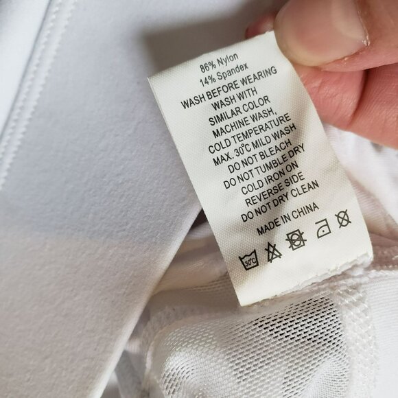 Zyia White Sports Bra M Medium One More Rep Zipper Detail Athletic Workout Gym - Picture 12 of 12